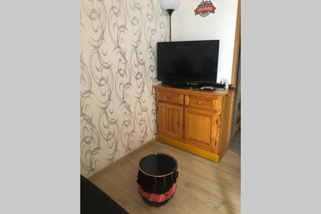 Petit Appartement Labellise Les 2 Alpes Residence Arc En Ciel Telesiege Petite Aiguille Les Deux Alpes Buitenkant foto
