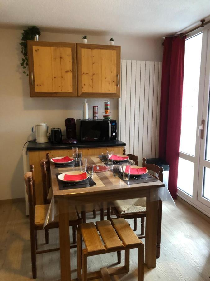 Petit Appartement Labellise Les 2 Alpes Residence Arc En Ciel Telesiege Petite Aiguille Les Deux Alpes Buitenkant foto