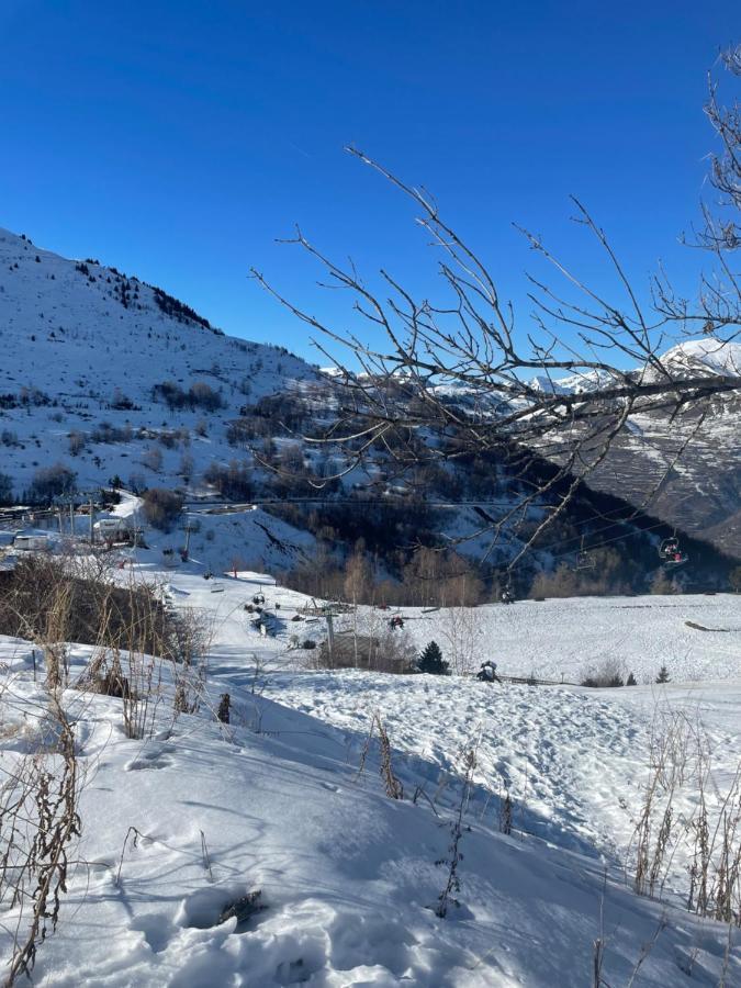 Petit Appartement Labellise Les 2 Alpes Residence Arc En Ciel Telesiege Petite Aiguille Les Deux Alpes Buitenkant foto